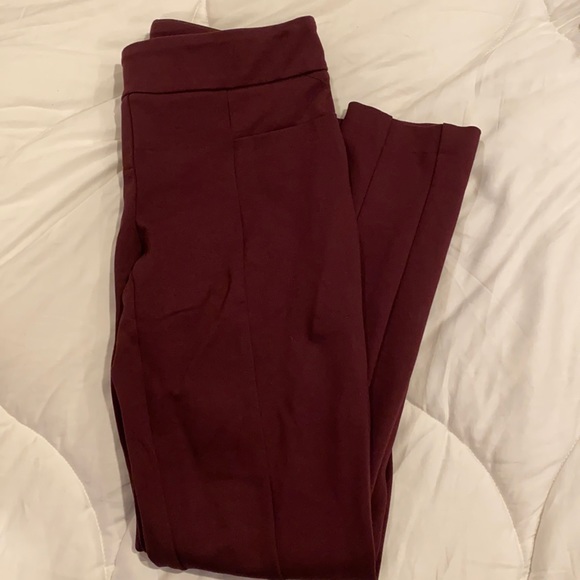 Hilary Radley Pants - Maroon pants